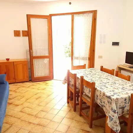 Villa Attractive With Garden Ravenna